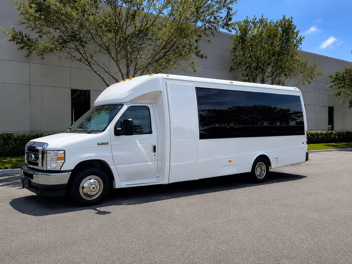 Bayonne Airport Shuttles & Transportation