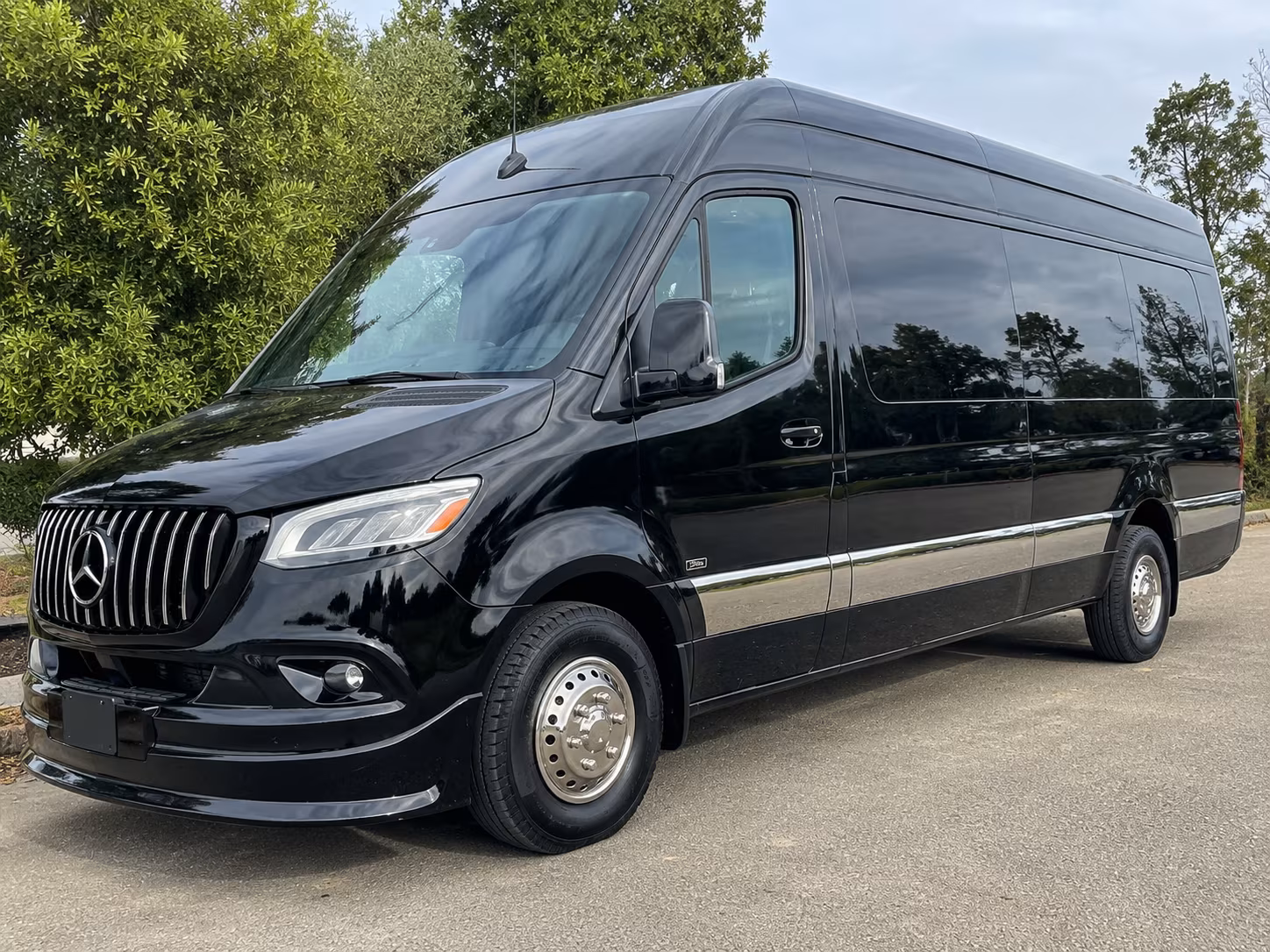 Jersey City Airport Shuttles & Transportation