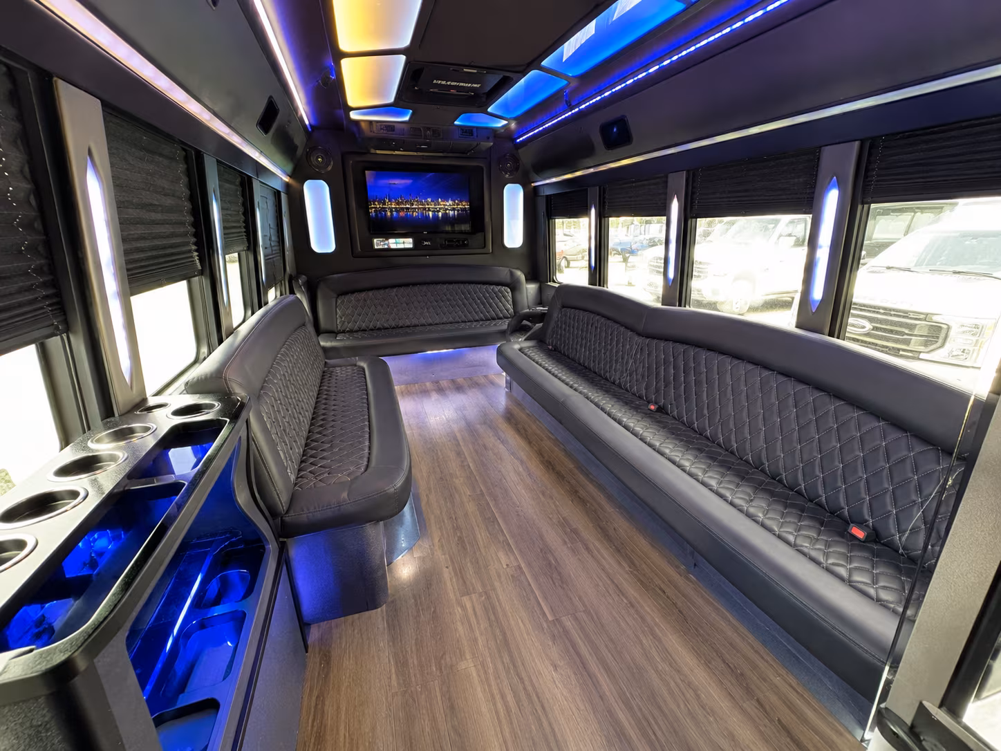 Jersey City Birthday, Sweet 16, & Quinceañera Transportation group transportation