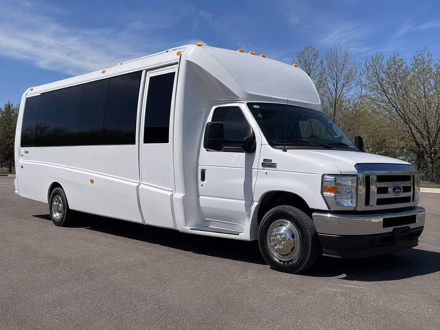 Jersey City Birthday, Sweet 16, & Quinceañera Transportation party bus interior