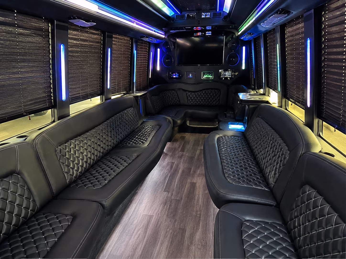 Jersey City Winery Tour & Pub Crawl Transportation party bus exterior
